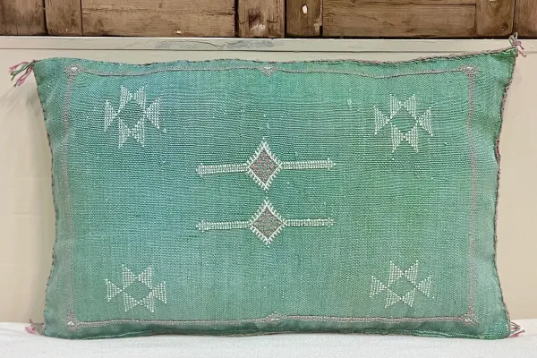 Sabra Kussen uit Marokko groen 60cm x 40cm incl vulling nr.93259