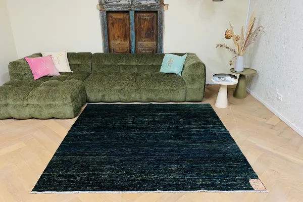 Handgemaakt vloerkleed uit Afghanistan 8516 200cm x 205cm