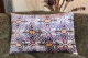 Ikat Velvet kussen diverse kleuren 60cm x 40cm incl binnen kussen  