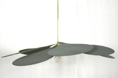 Georges store precieuse lamp, kleur; Olive materiaal; messing met stof